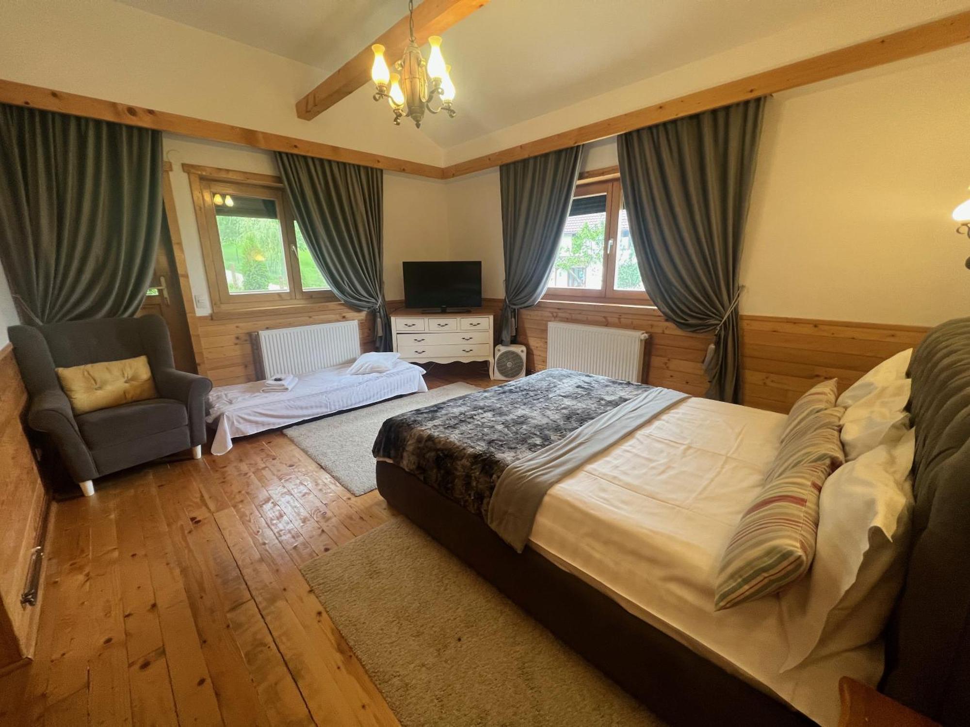 Carpathian Log Home Bran  Ngoại thất bức ảnh