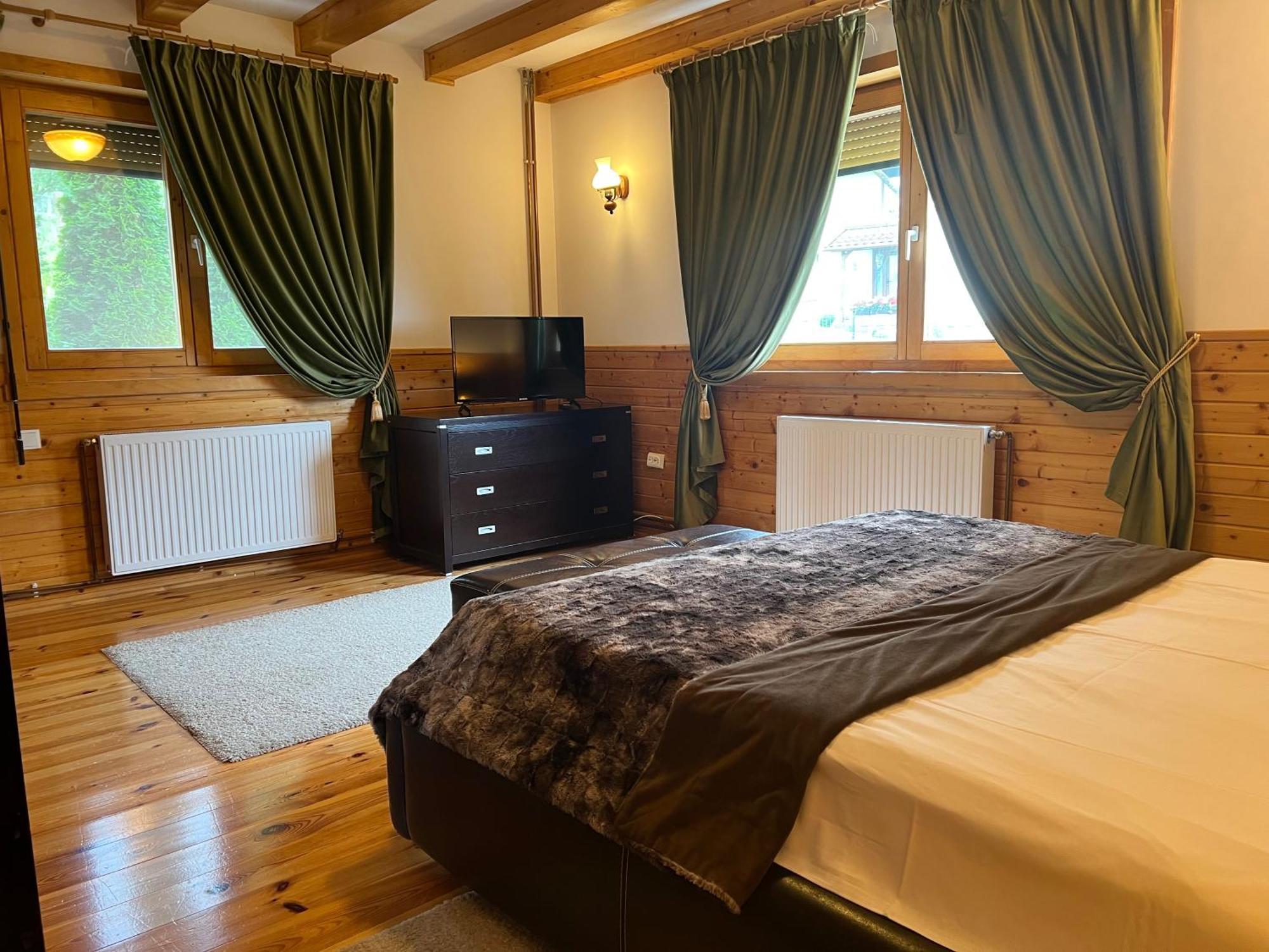 Carpathian Log Home Bran  Ngoại thất bức ảnh